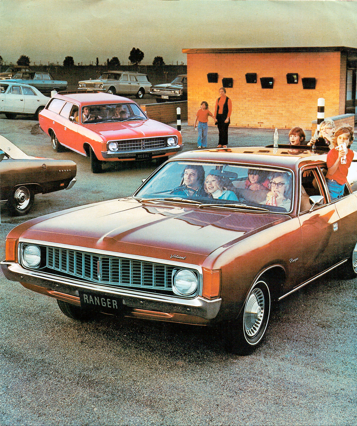 1973_Chrysler_VJ_Valiant_Wagons-06