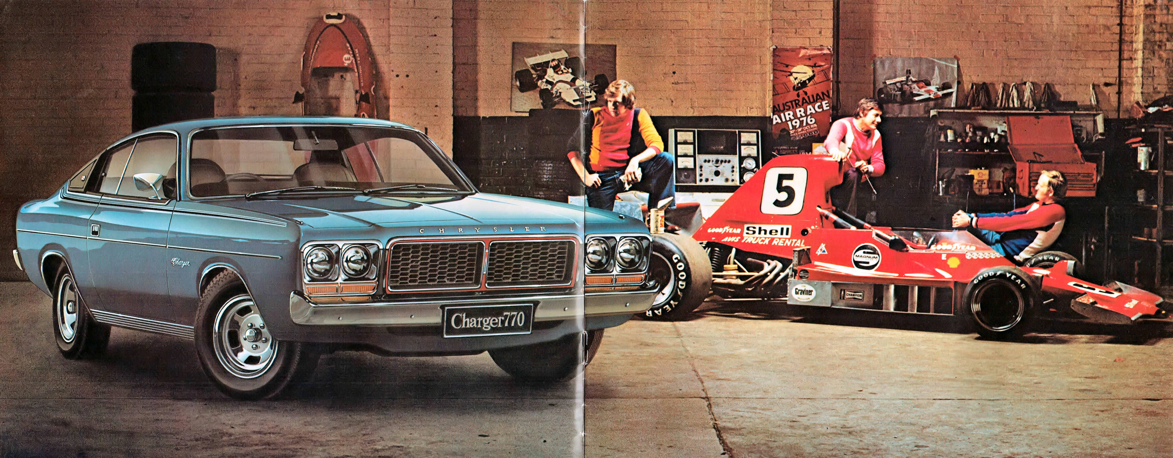 1977_Chrysler_CL_Charger_770-02-03
