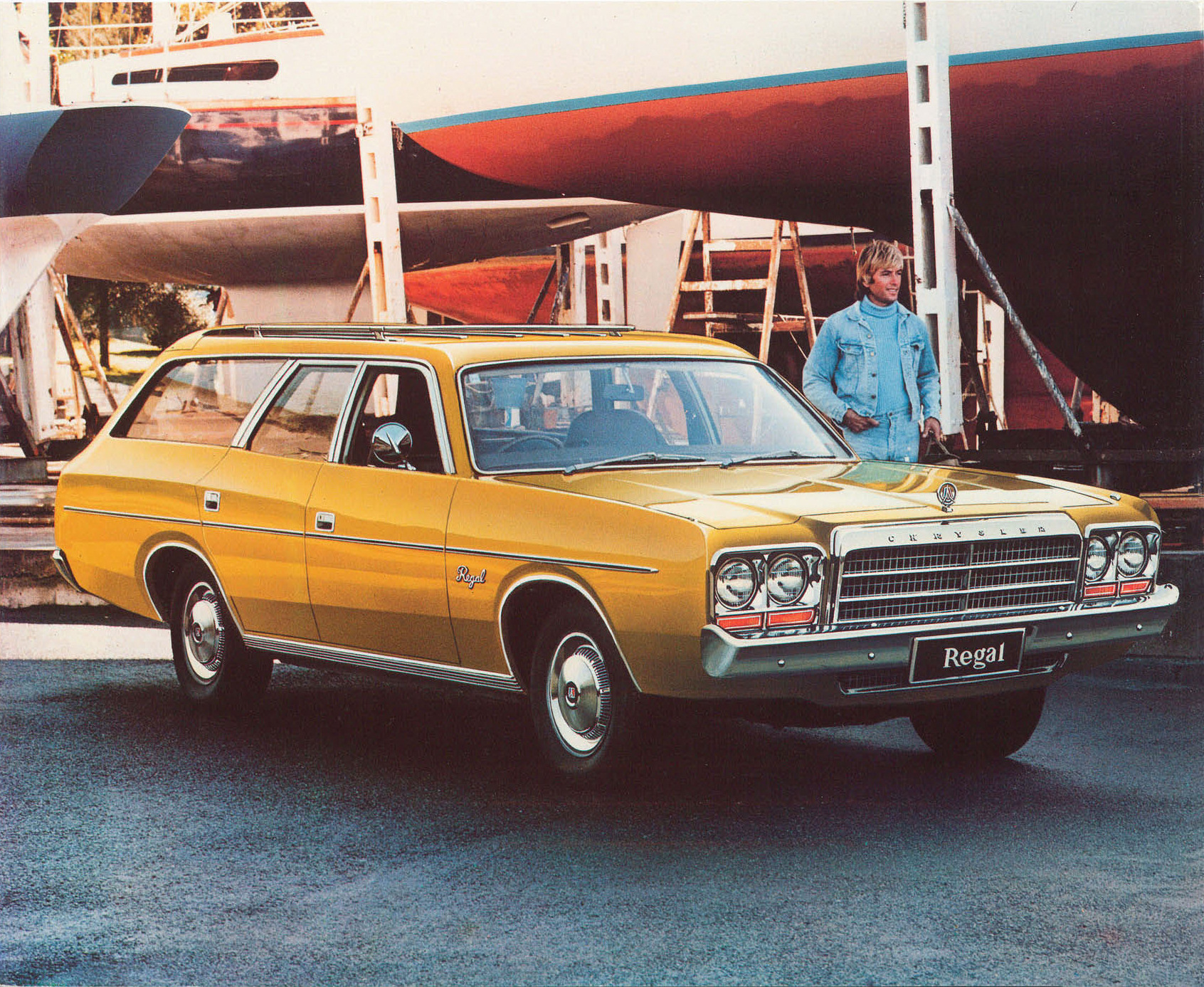 1977_Chrysler_CL_Valiant_Wagon-02