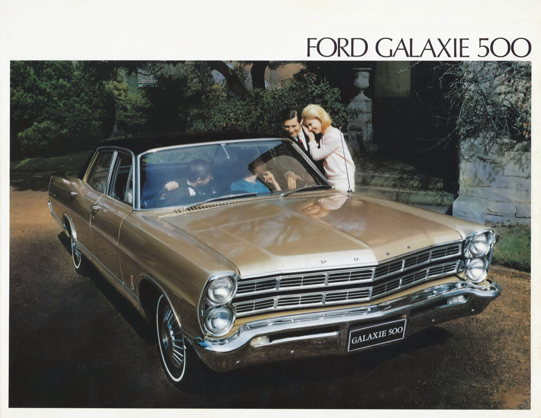 1967_Ford_Galaxie_500-01