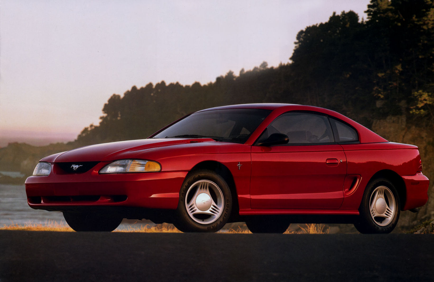 1994_Ford_Mustang_Cdn-03-04