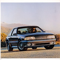 1987_Ford_Mustang__Cdn_-10