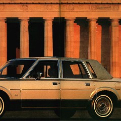 1988_Lincoln_Town_Car_Cdn-06-07
