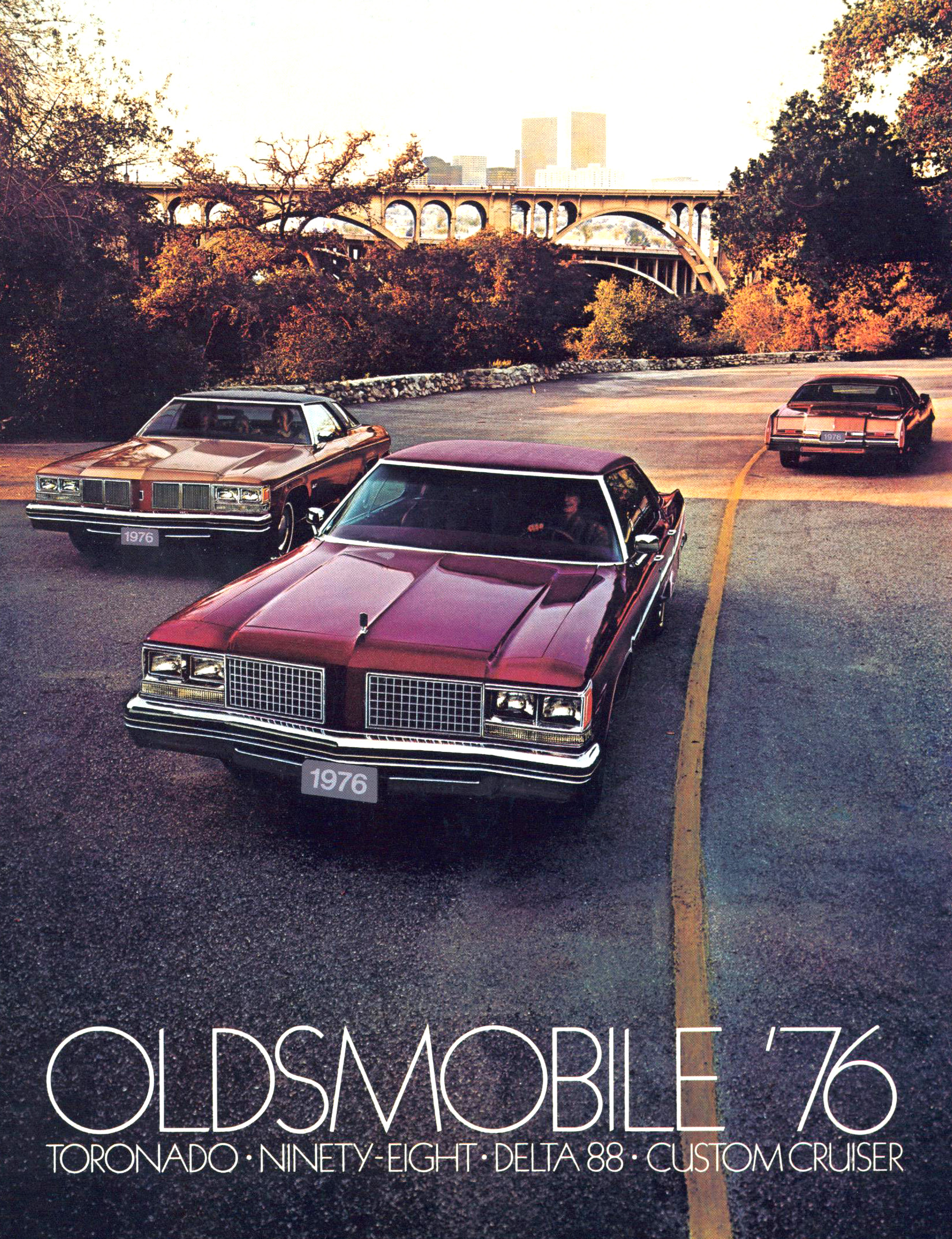 1976 Oldsmobile Cdn page_01