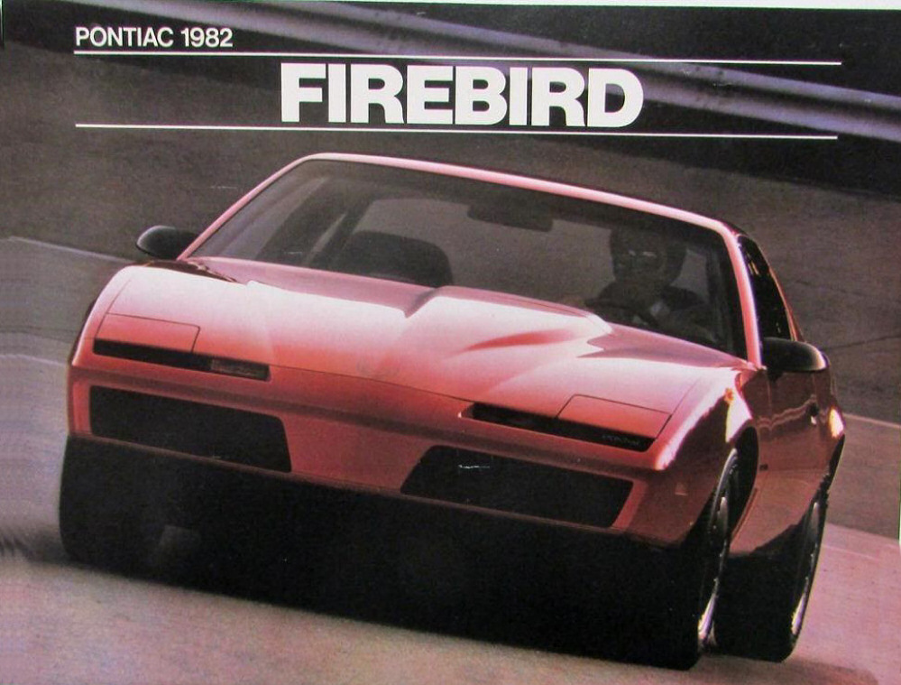 1982_Pontiac_Firebird_Cdn-01