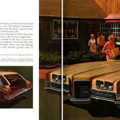 1971_Pontiac_Full_Size_Cdn-22-23