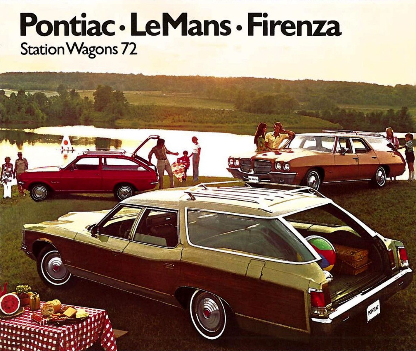1972_Pontiac_Wagons_Cdn-01