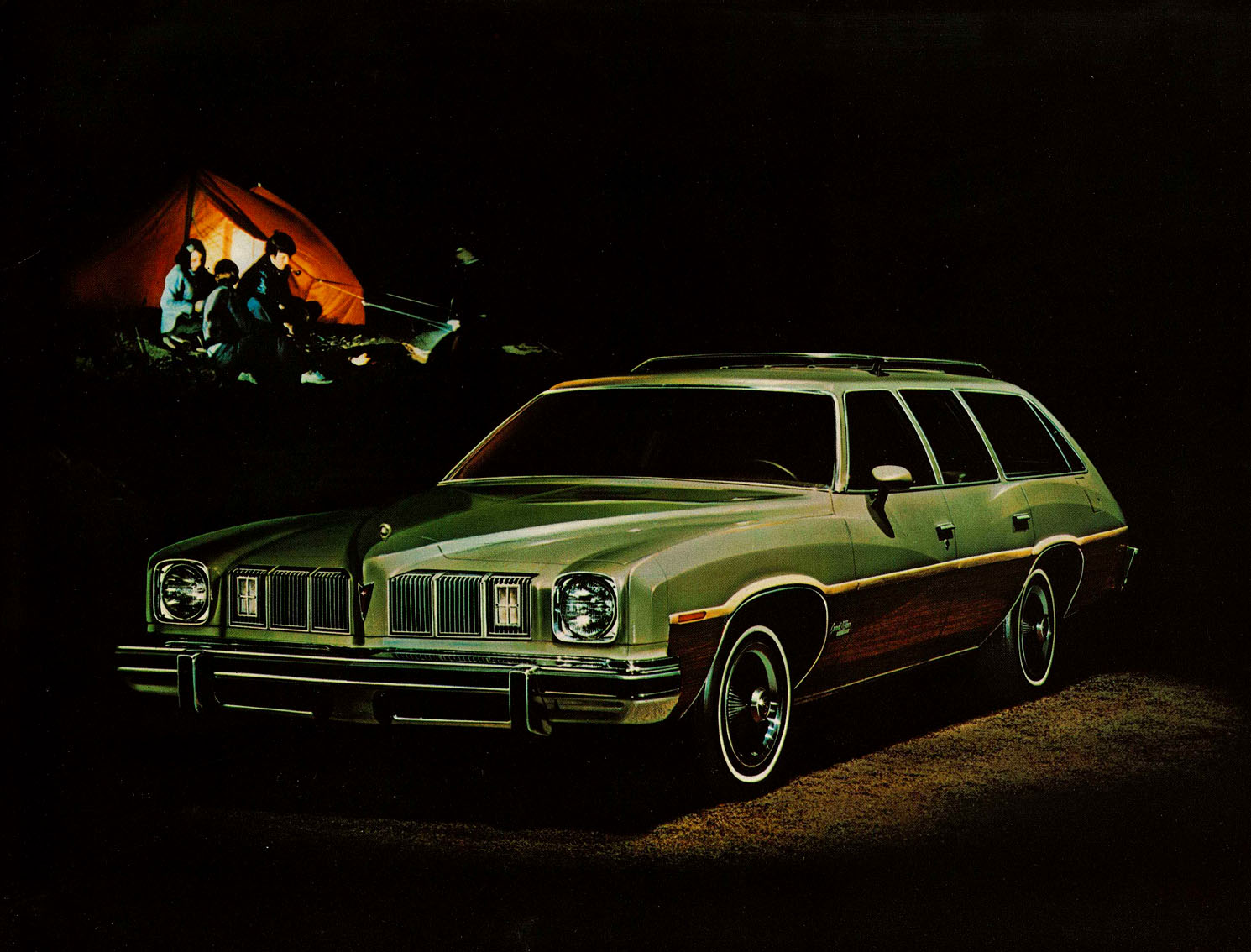 1975_Pontiac_Safari_Wagons_Cdn-06