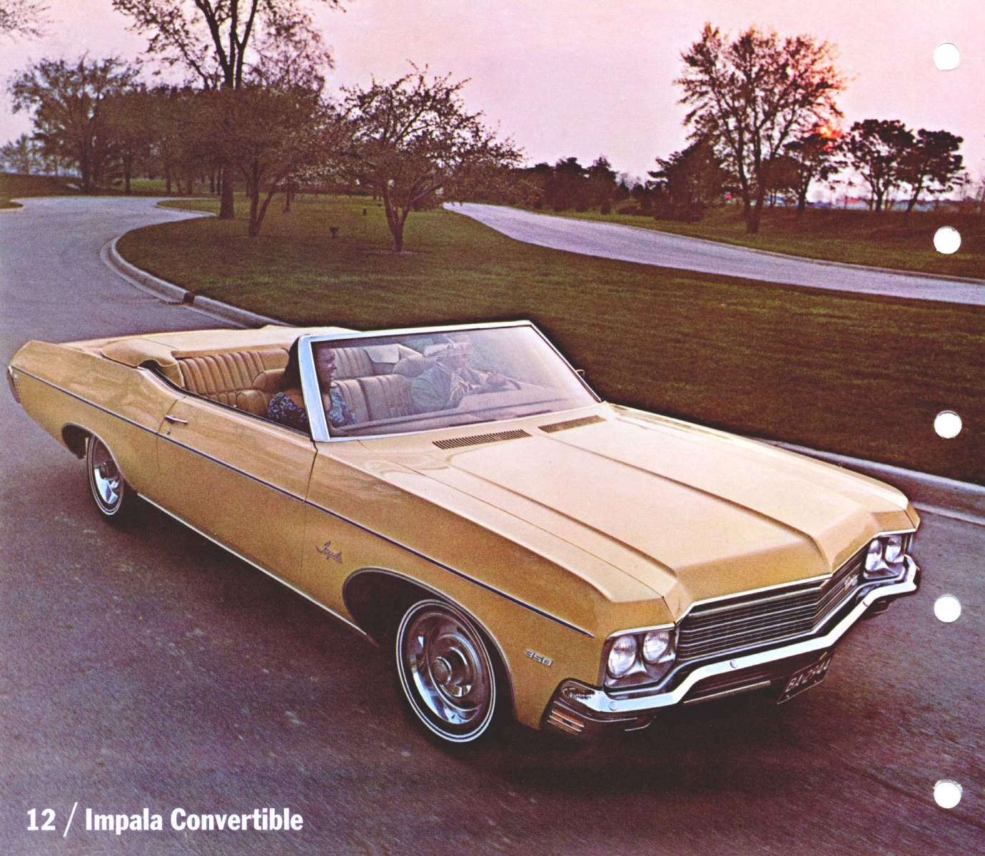 1970_Chevrolet_Dealer_Album-01-12