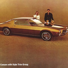1970_Chevrolet_Dealer_Album-05-08