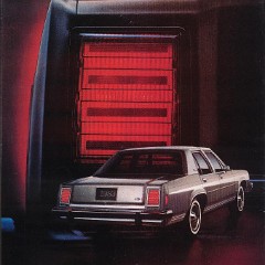 1983_Ford_LTD_Crown_Victoria-16