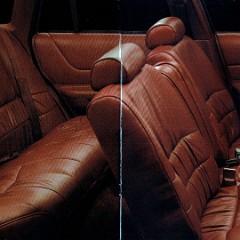1992_Ford_Crown_Victoria_Prestige-08-09