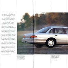 1992_Ford_Crown_Victoria_Prestige-16-17