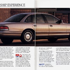 1995_Ford_Crown_Victoria-12-13