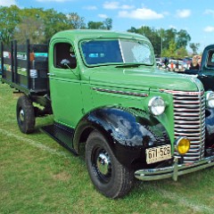 1939-Trucks-and-Vans