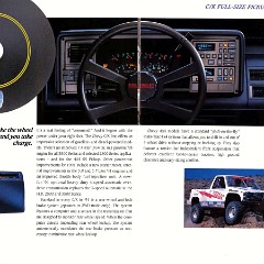 1991_Chevrolet_Pickups-32-33