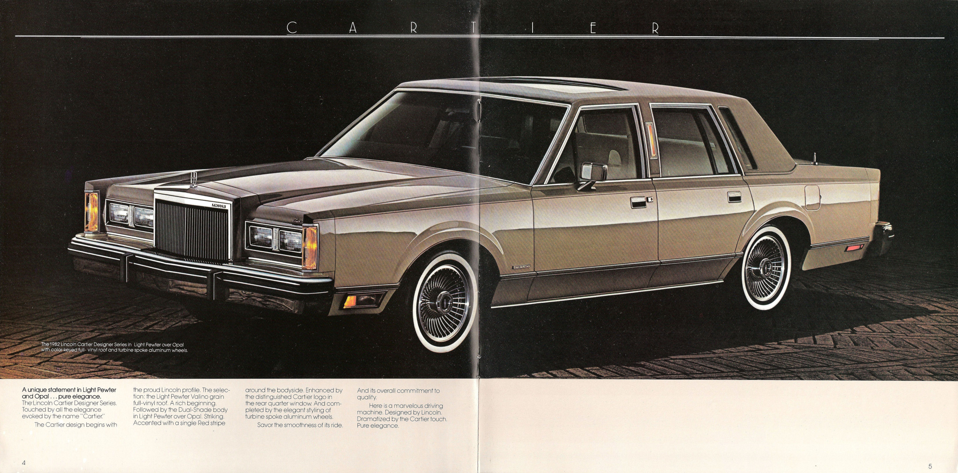 1982_Lincoln_Town_Car-04-05