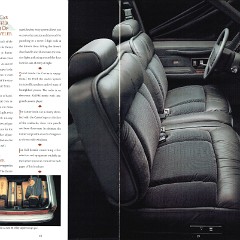 1990_Lincoln_Town_Car_Prestige-18-19