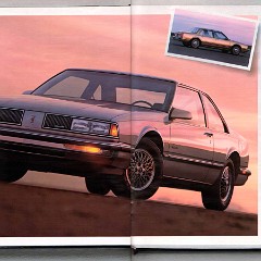 1989_Oldsmobile_Full_Size_Prestige-38-39