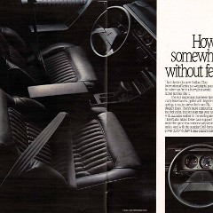 1990_Oldsmobile_Cutlass_Prestige-26-27