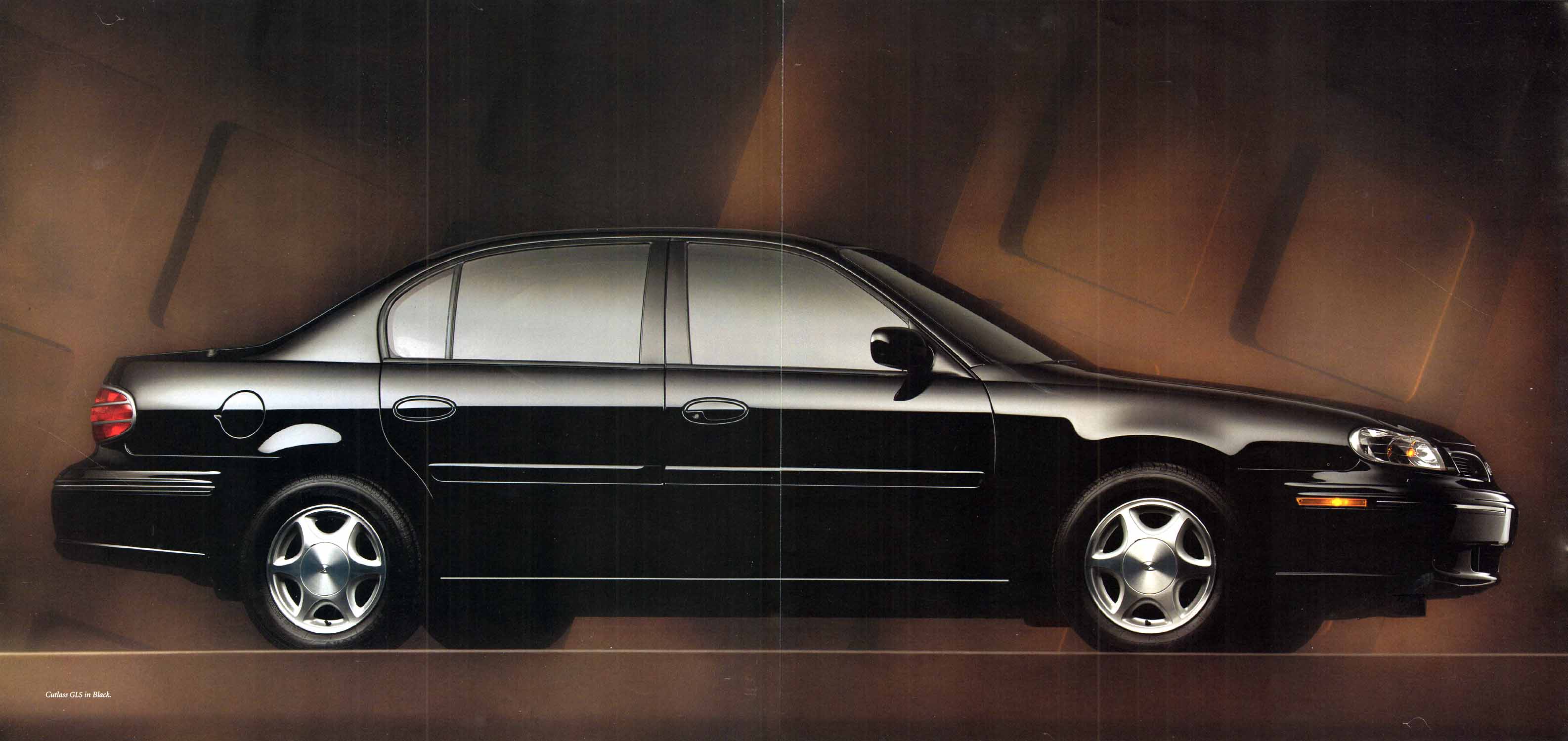 1997_Oldsmobile_Cutlass-06a-06b