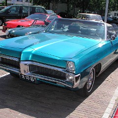 1967_Pontiac