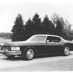 1973 Buick Riviera Press Release-01
