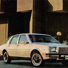 1981 Buick Full Line Prestige-34-35