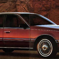 1991 Buick Full Line Prestige-52-53