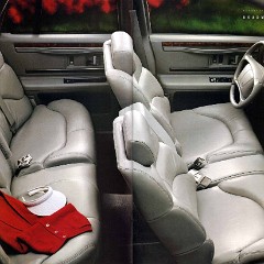 1995 Buick Full Line Prestige-26-27