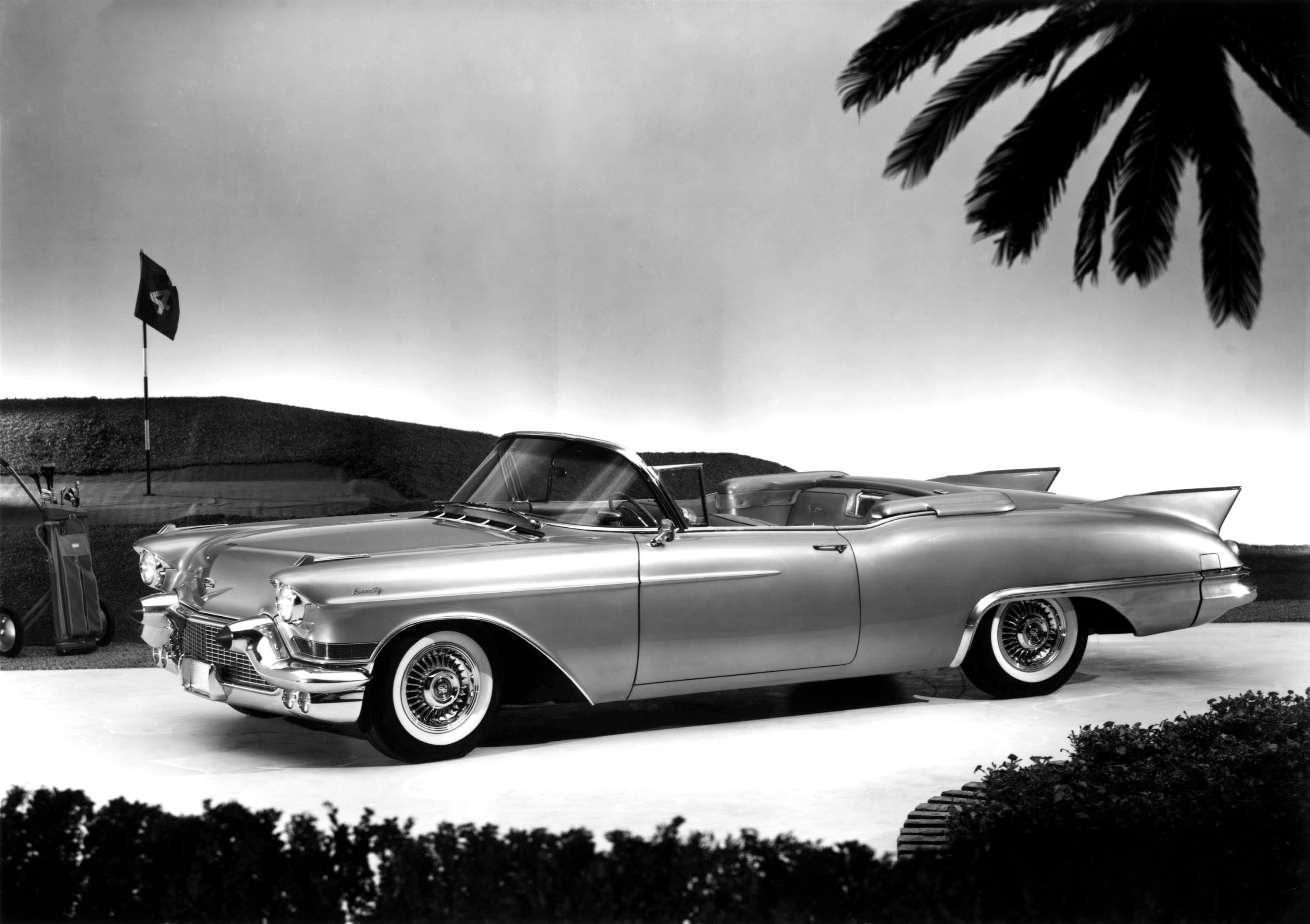 1957_Cadillac_Eldorado_Biarritz