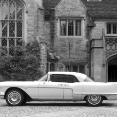 1957_Cadillac_Eldorado_Brougham_001