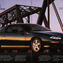 1999_Chevrolet_Camaro-04-05