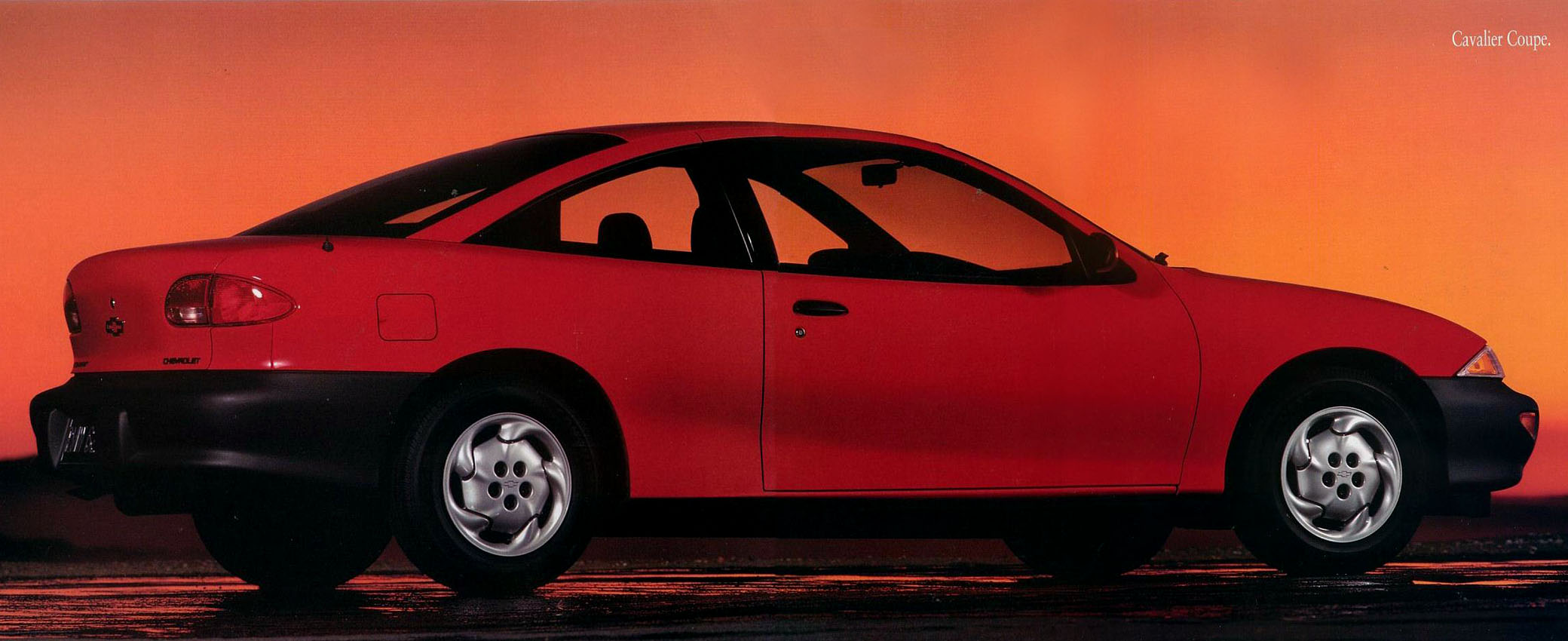 1995_Chevrolet_Cavalier-16-17