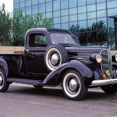 1938_Chrysler_Trucks