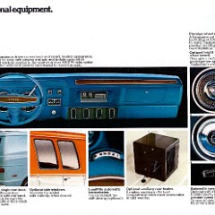 1976_Dodge_Tradesman_Vans-09