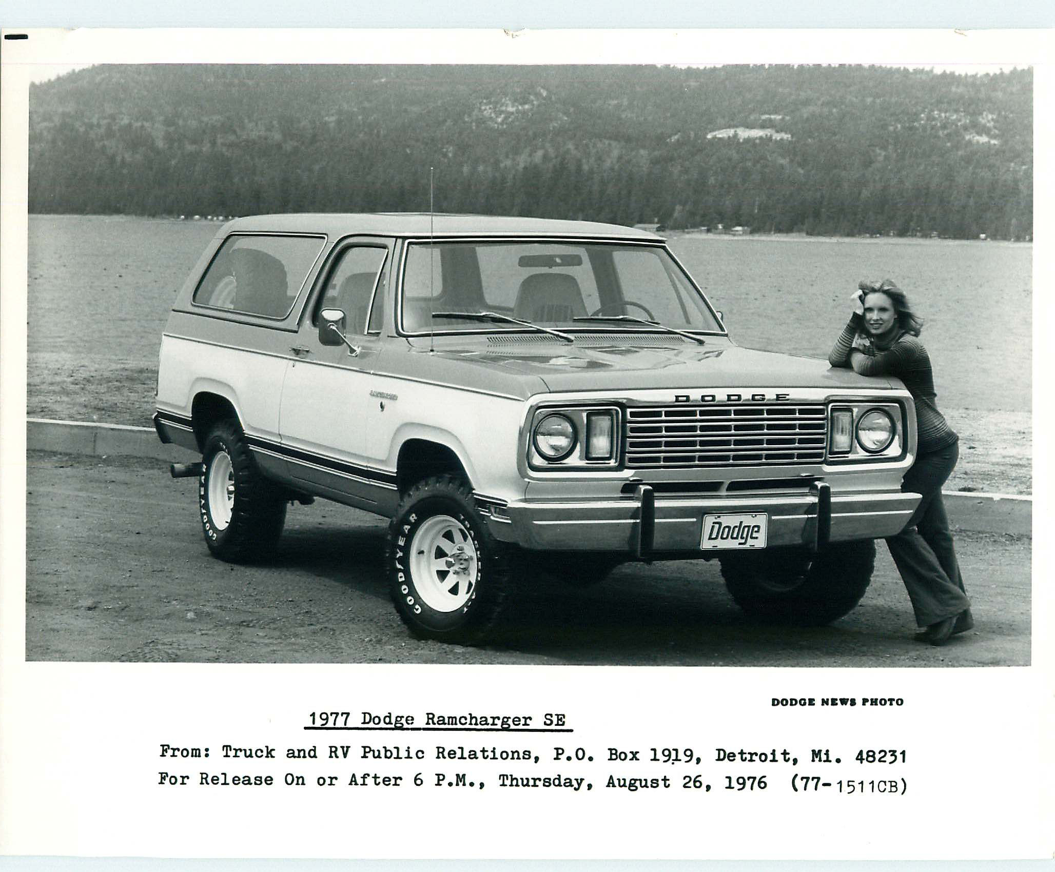 1977_Dodge_Ramcharger_PR_Photo-01