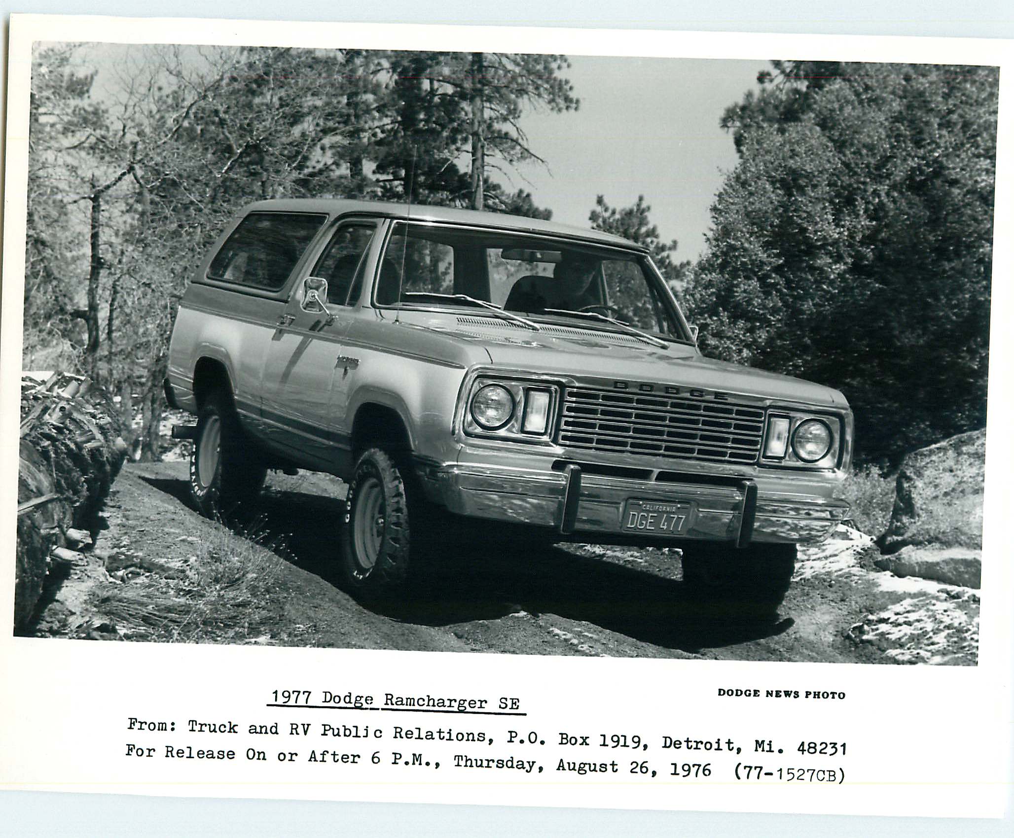 1977_Dodge_Ramcharger_PR_Photo-13