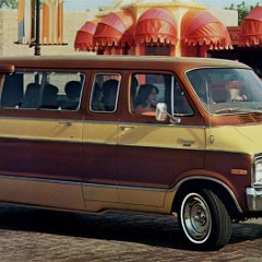 1977_Chrysler_Trucks-Vans
