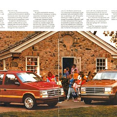 1989_Dodge_Caravan-06-07