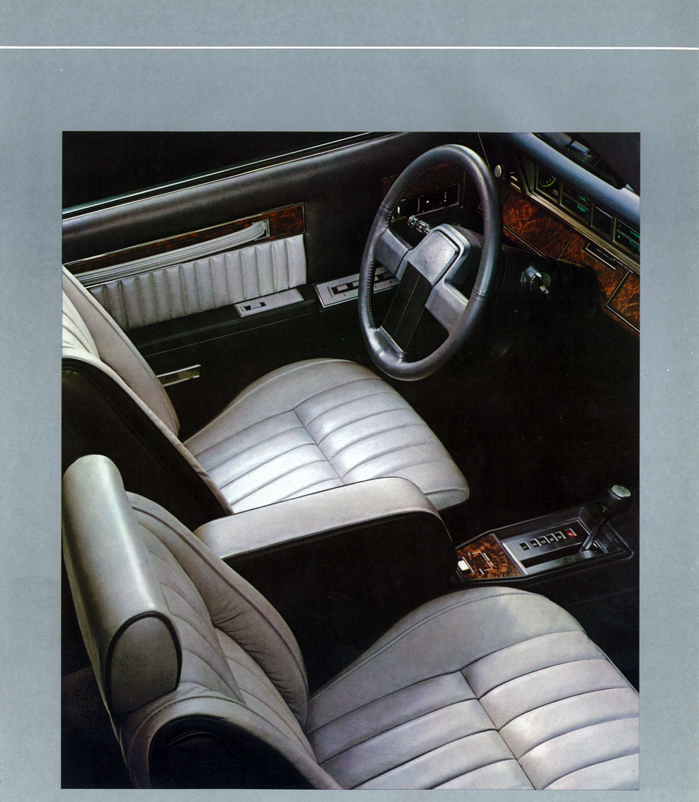 1985_Dodge_600-05