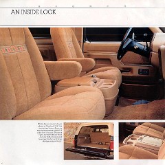 1989_Ford_Bronco-03