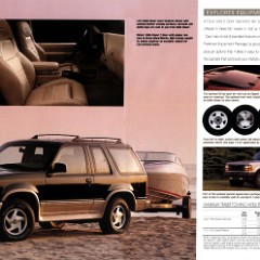 1993_Ford_Explorer-02-13