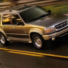 1999_Ford_Explorer-19