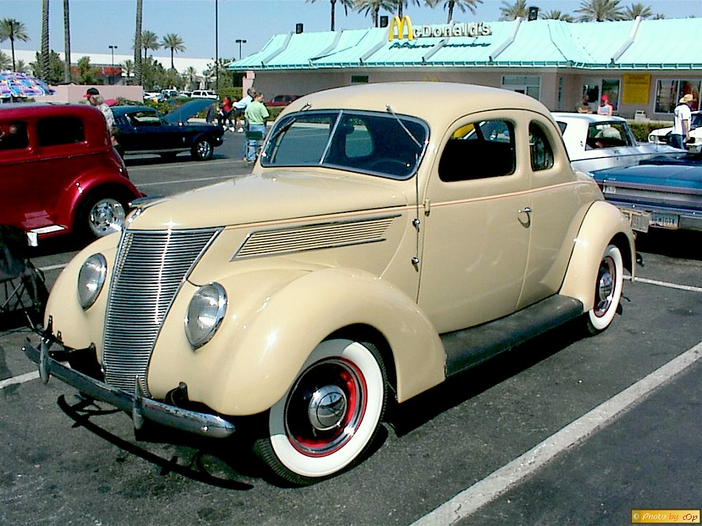 1937_Ford