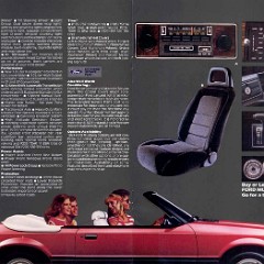 1983_Ford_Mustang-22-23