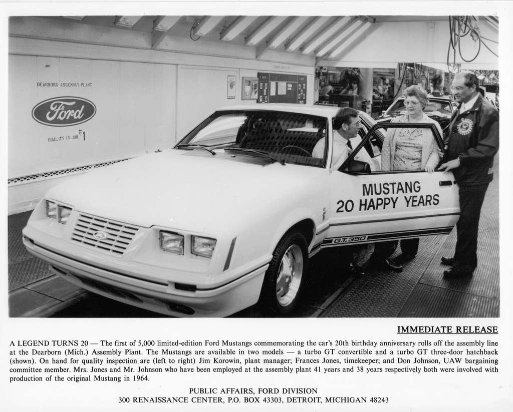 1984_Ford_Mustang_Press_Kit-02