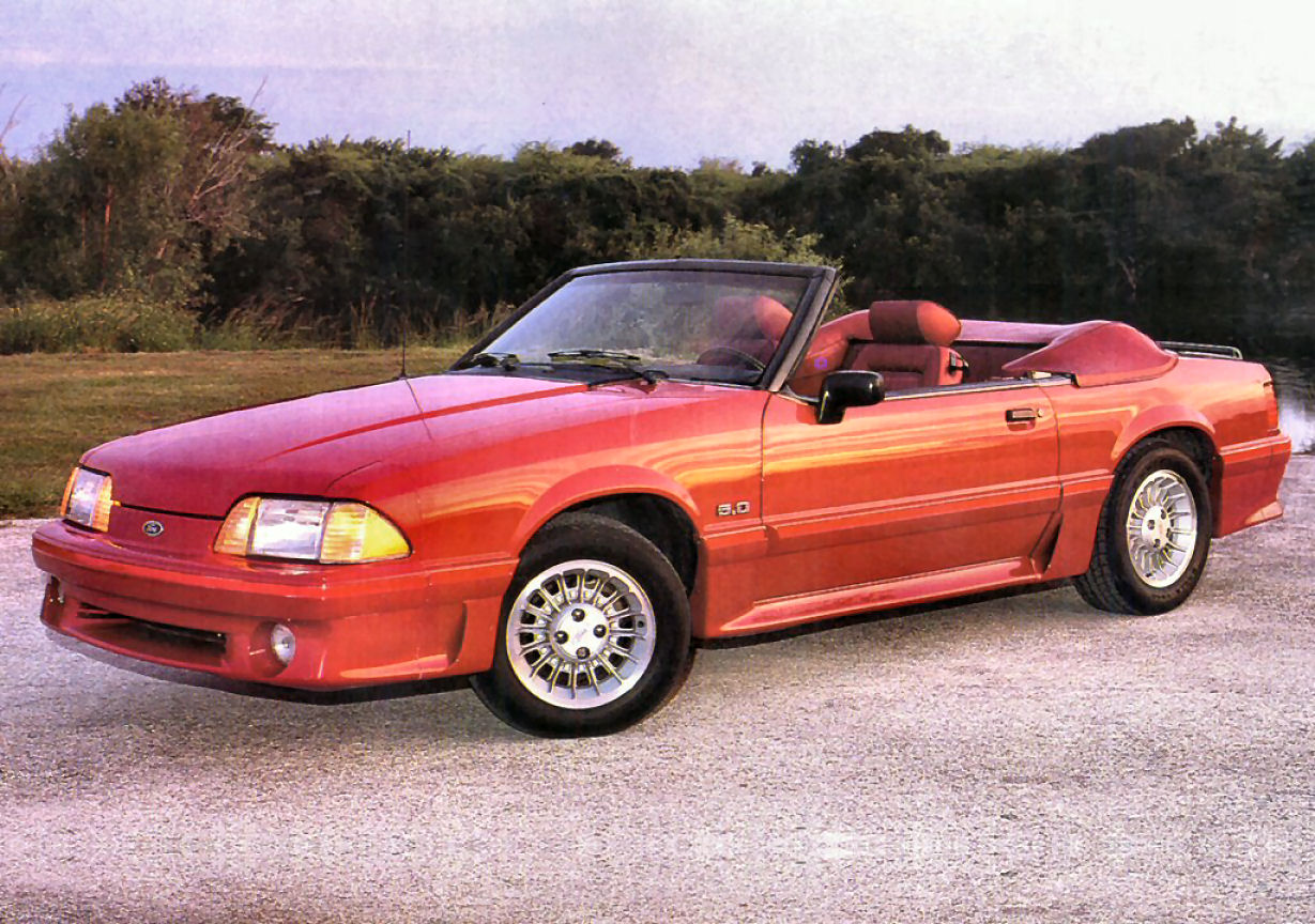 1988_Ford_Mustang