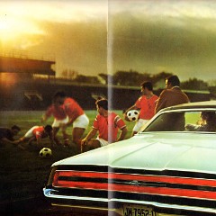 1968_Ford_Thunderbird-14-15