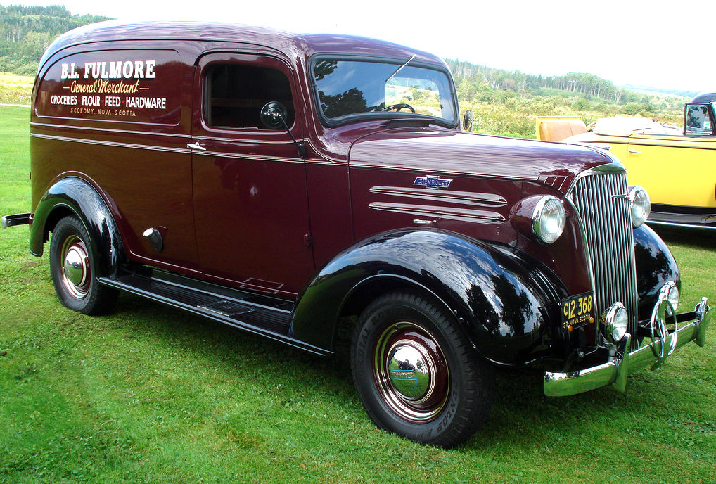 1937_Trucks_and_Vans